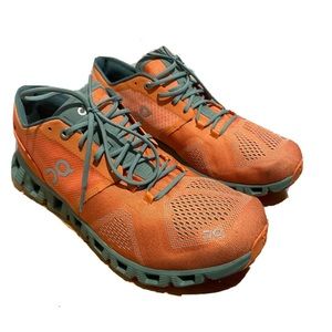 On Cloud X Shoes Swiss Engineering Running Sneakers  Men’s Size M9 Orange